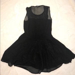 Forever 21 - cute, a-lined, black dress. Size S
